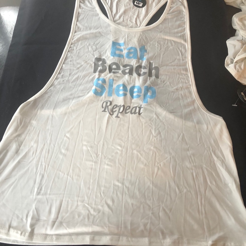 Life’s a beach enjoy the waves racer tank top lot